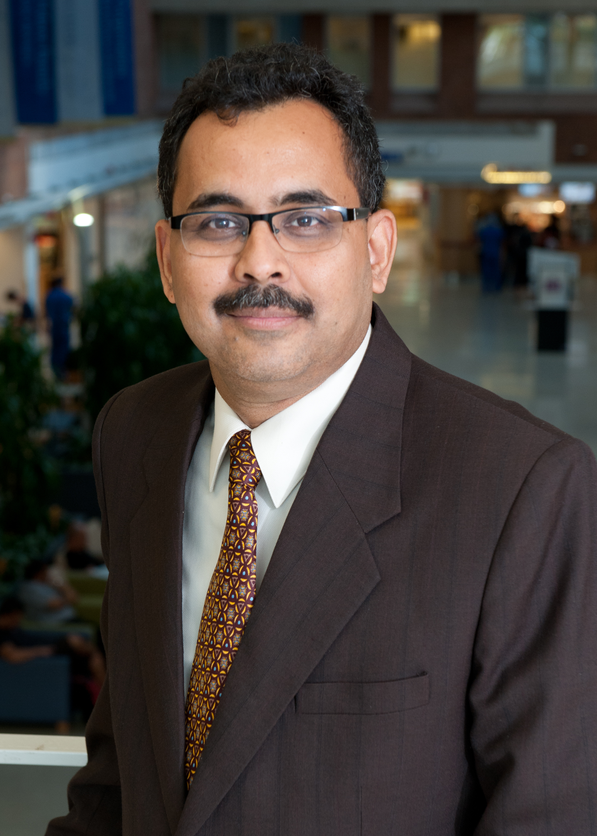 Dr Lakshmikumar Venkat Raghavan